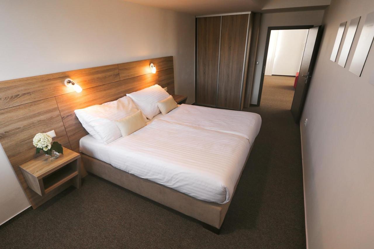 Residence Sirava *** Kaluža Екстериор снимка