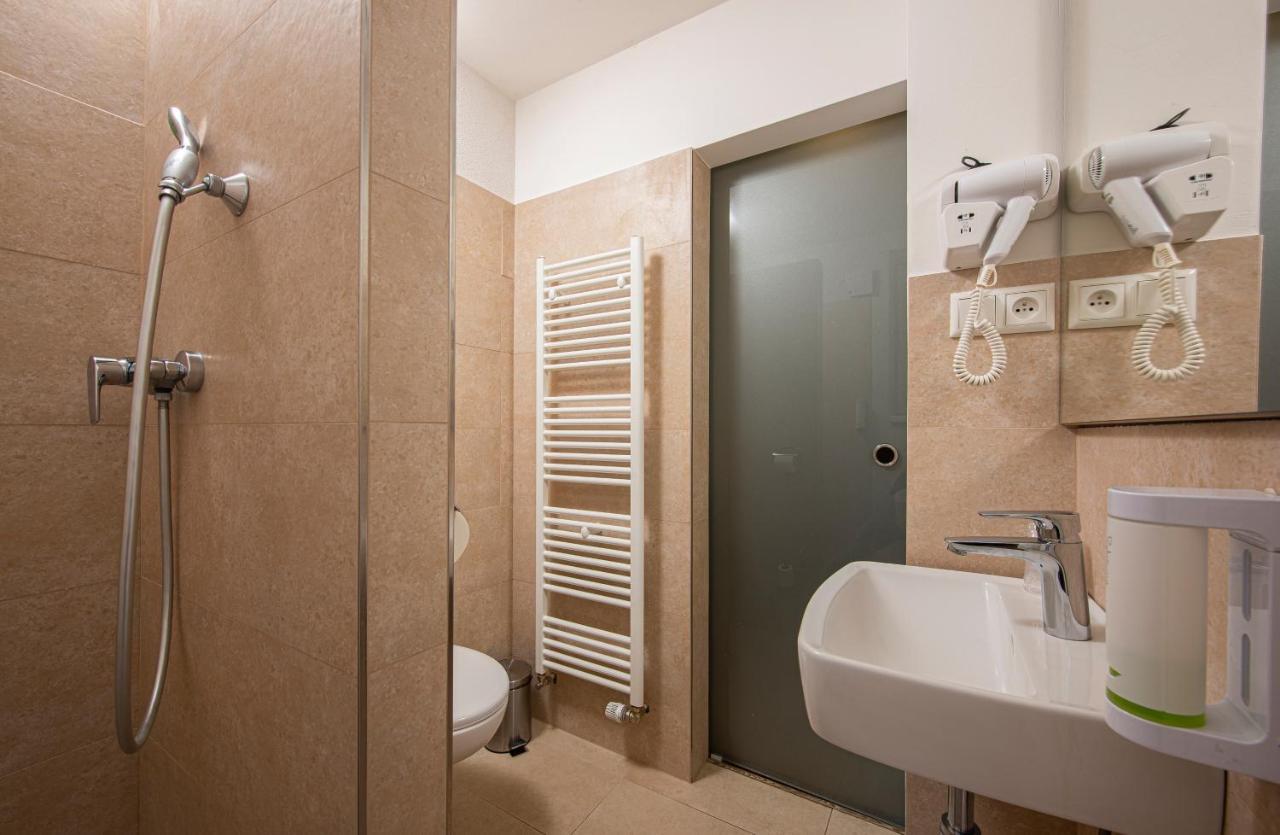 Residence Sirava *** Kaluža Екстериор снимка